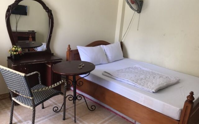 YHD Hotel