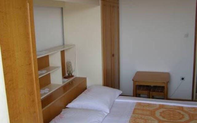 Apartment Cvite