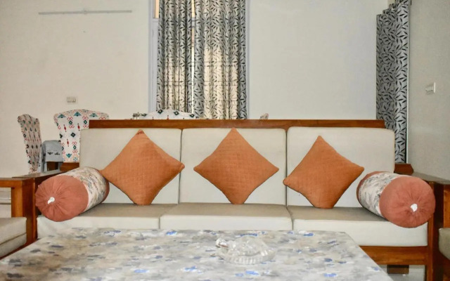 OYO 19306 Flagship Greenfields