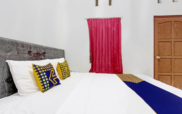 Hotel O Adinda Kost