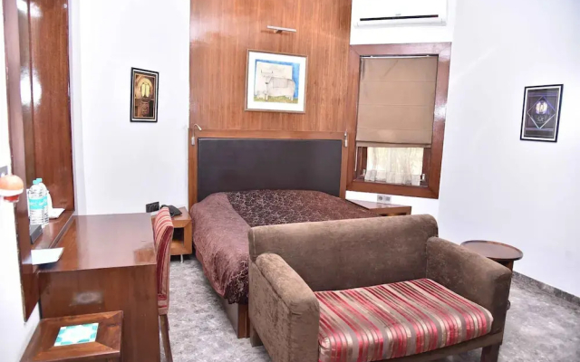 Otara Guest House