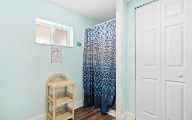 Hideaway at Redhead Road