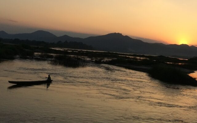 Mekong Riverside Resort Camping