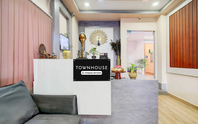 OYO Premium Beltola Tiniali