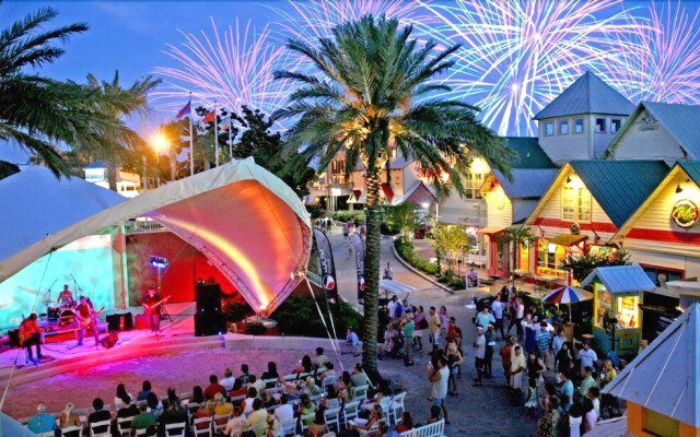 Sterling Breeze Private Beach Access