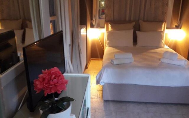 Aigaion Guesthouse