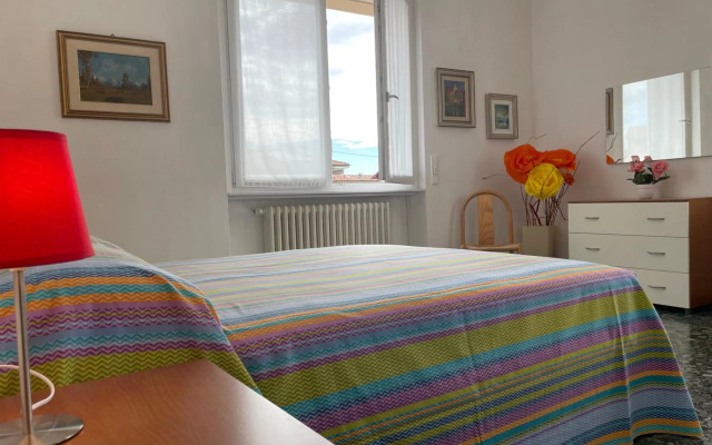 Il nido del merlo Parcheggio e giardino