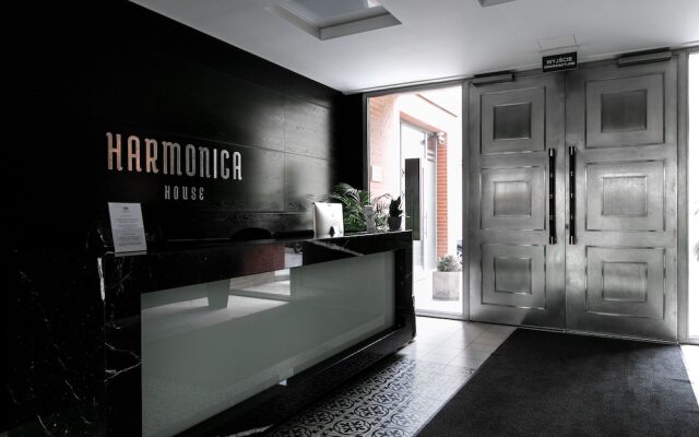 Otium Old Town Harmonica