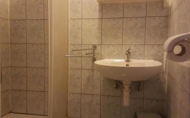 Motel Restoran Grand