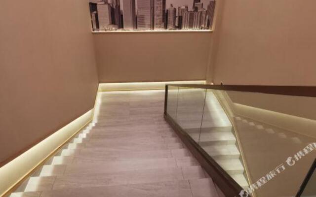 Super 8 Hotel (Ancient City of Kashgar People's Square)