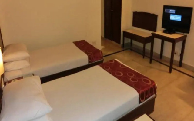 Hotel Thulashi Park