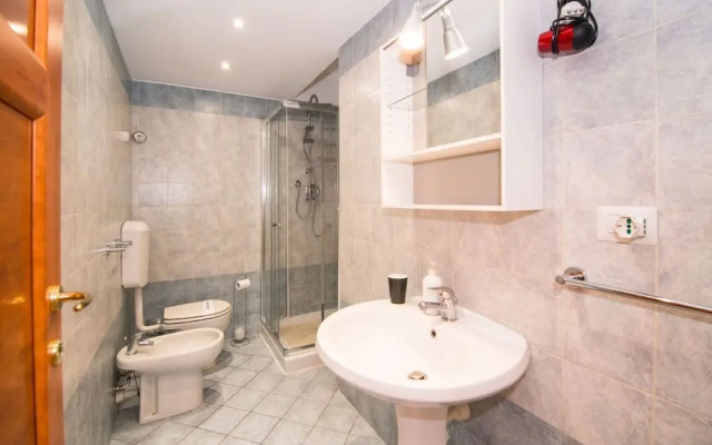 Parco del Valentino Cozy Apartment