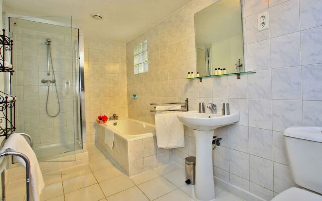 Luxurious Mansion in Souillac With Swimming Pool