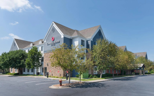 Candlewood Suites Eagan Arpt South - Mall Area by IHG