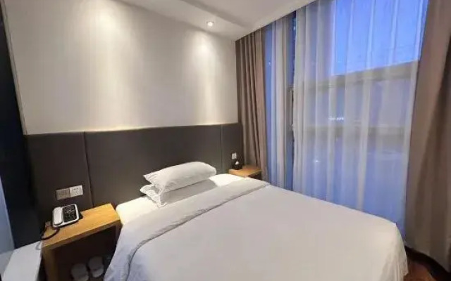 Super 8 by Wyndham Beijing National Exhibition ZuoJiaZhuang