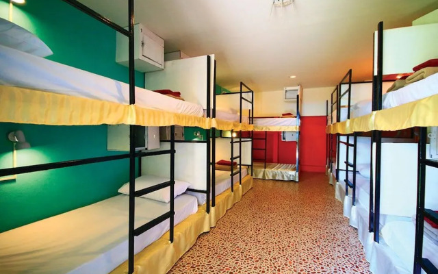 @ Aonang Hostel