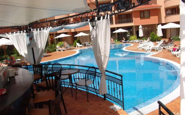 Aparthotel Efir 2
