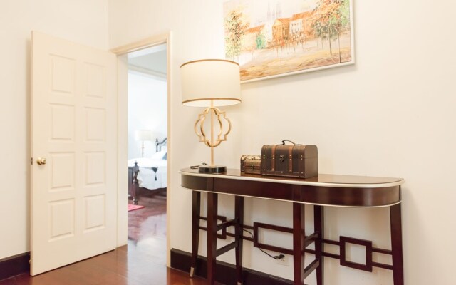 Hongqiao Airport Selected Boutique Villa