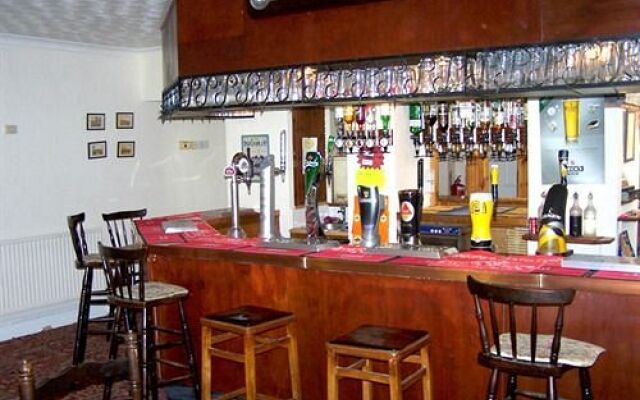 Lanarth Hotel and Caravan Park