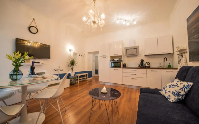 Marcel Zadar Old Town