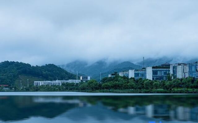 Shuntian Hotel (Yuntang Campus Branch of Changsha University of Science and Technology)
