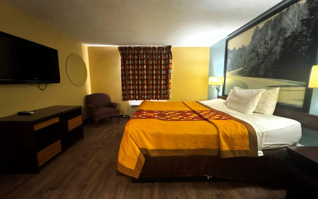 Super 8 by Wyndham Jackson/Ridgeland