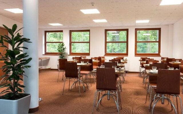 Sporthotel Hostivice Brve