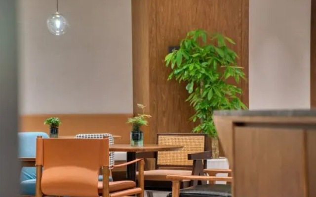 Hangzhou Gongshu Grand Canal UrCove by Hyatt Hotel