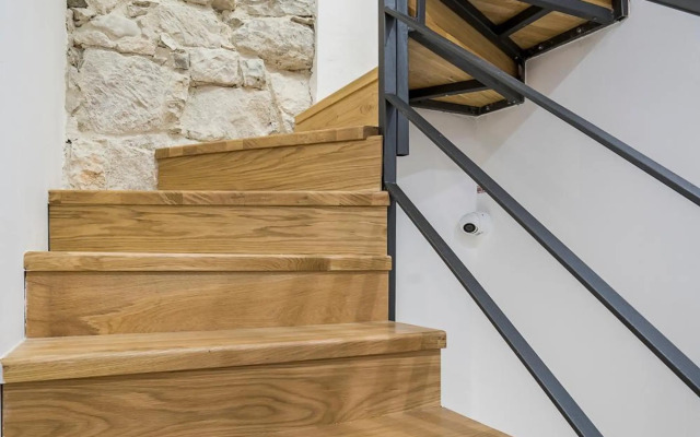 Studio Apartments Petar in old part of town