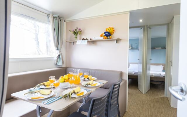 Domaine Résidentiel de Plein Air Le Port de la Chaine