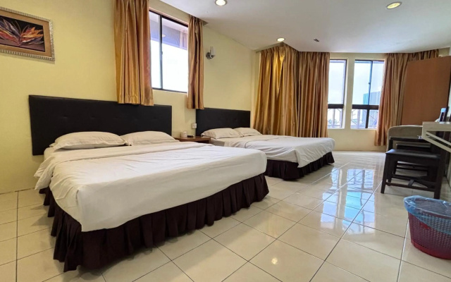 Hotel Centum – Guest Rooms – Klang