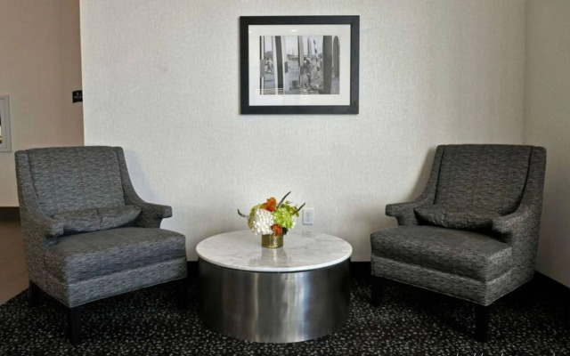 Staybridge Suites St. Petersburg Downtown by IHG