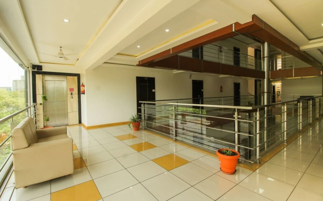 Hotel Radiant by OYO Rooms