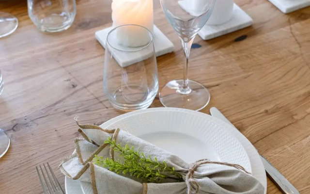 Lovely Apartment With Lateral sea View