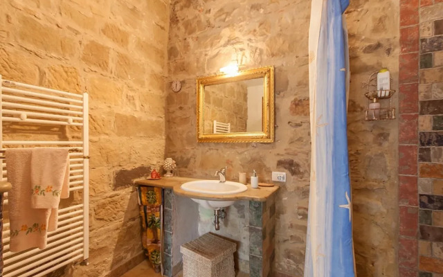 Villa Olmo With Private Pool