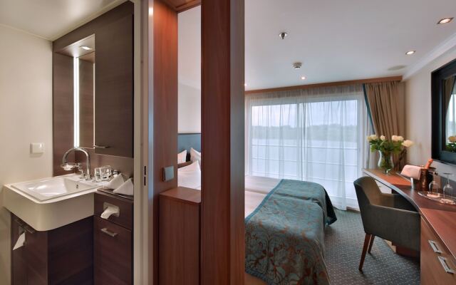 Hotelships Holland - HS Leonora - Messe