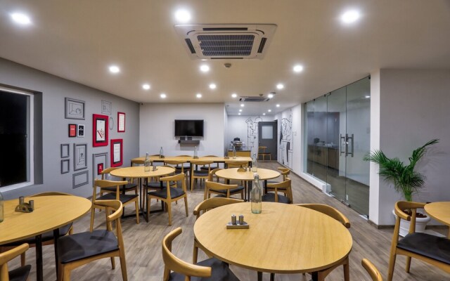 OYO Townhouse 156 Maraimalai Nagar