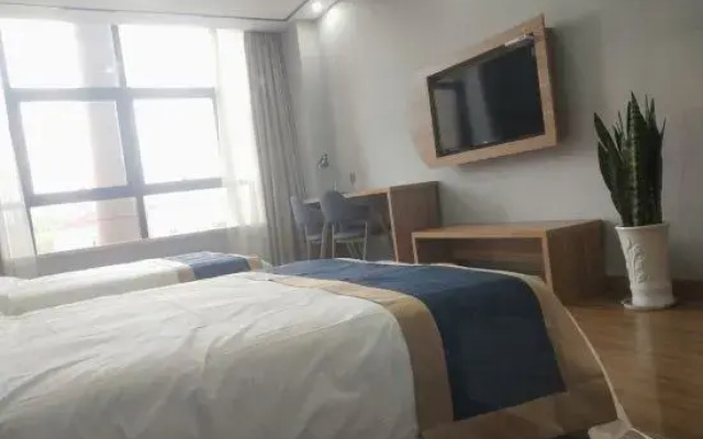 Guangde Hangting Business Hotel