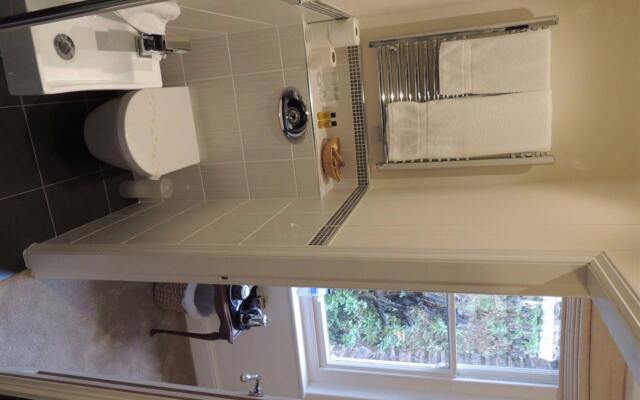 Woodlands Guest House