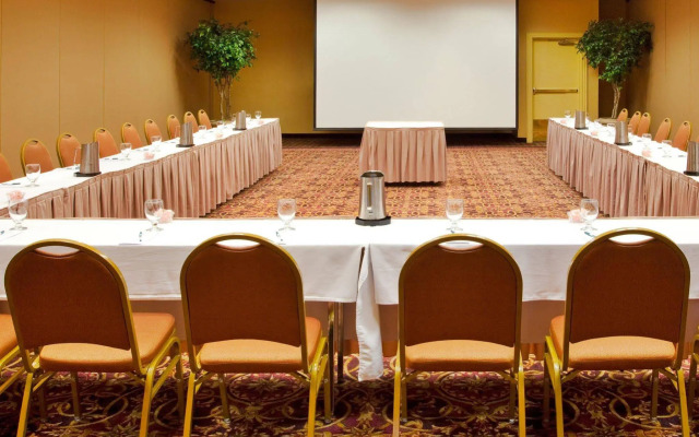 Holiday Inn Orlando International Airport by IHG