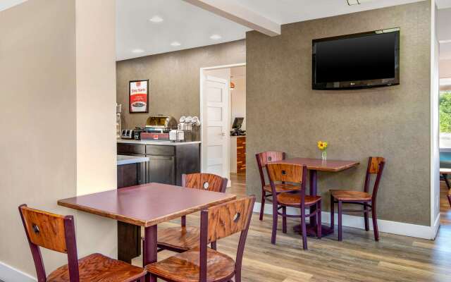 Econo Lodge Inn & Suites Durango