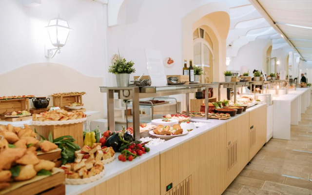 Nicolaus Prime Il Gabbiano Hotel