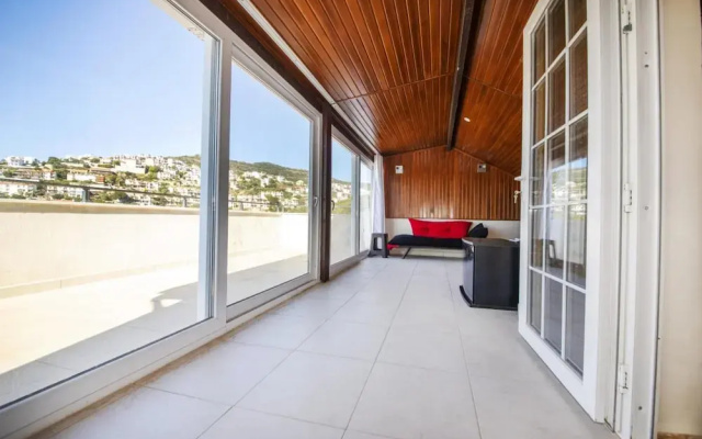 Villa With Sea View and Terrace in Milas Bodrum