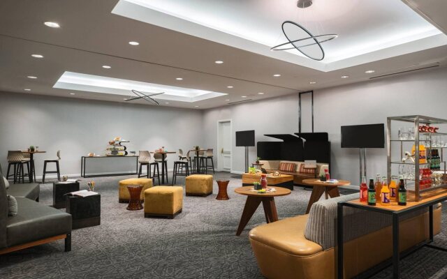 Renaissance Dallas Addison Hotel