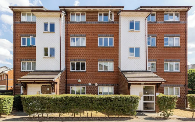 The Bridge Flats