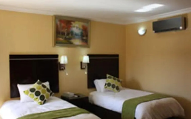 The Palms Boutique Hotel