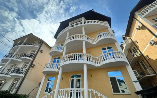 Villa Natalia Guest House