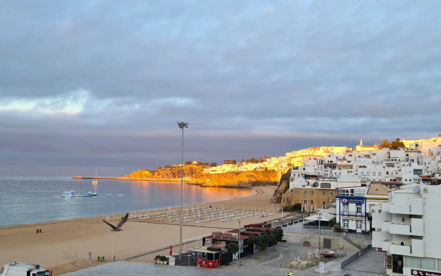 Albufeira Beach Hotel