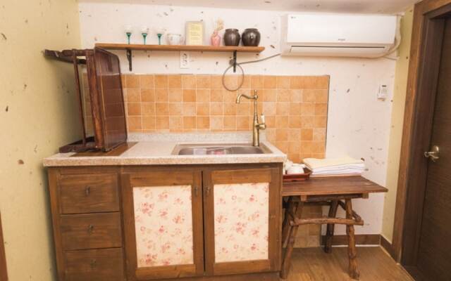 Chuirakdang Guest House