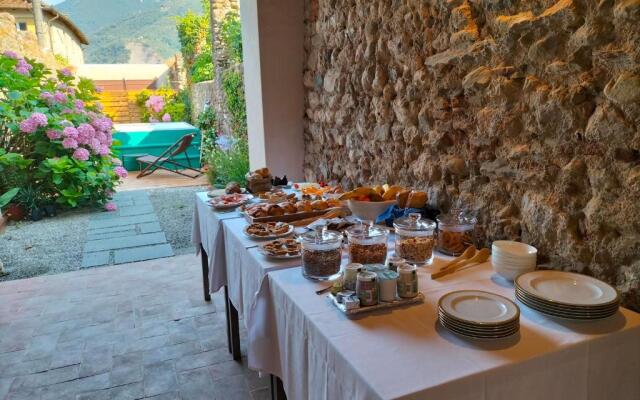 Badia Giulia Prestigious Historical B&B